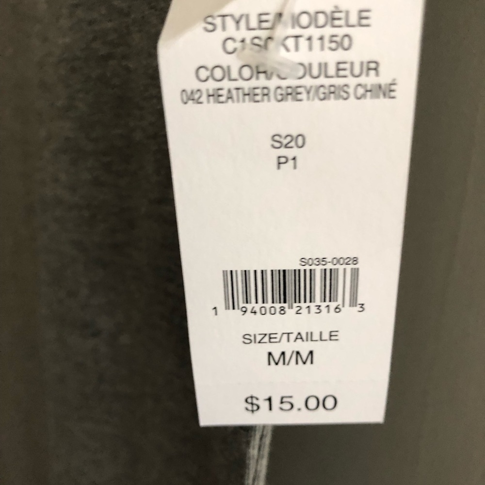 Lord & Taylor women’s tee shirt medium - Picture 4 of 5